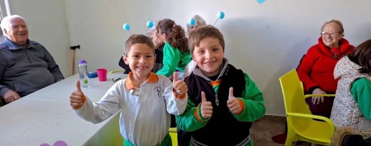 Jornada solidaria en un hogar de ancianos